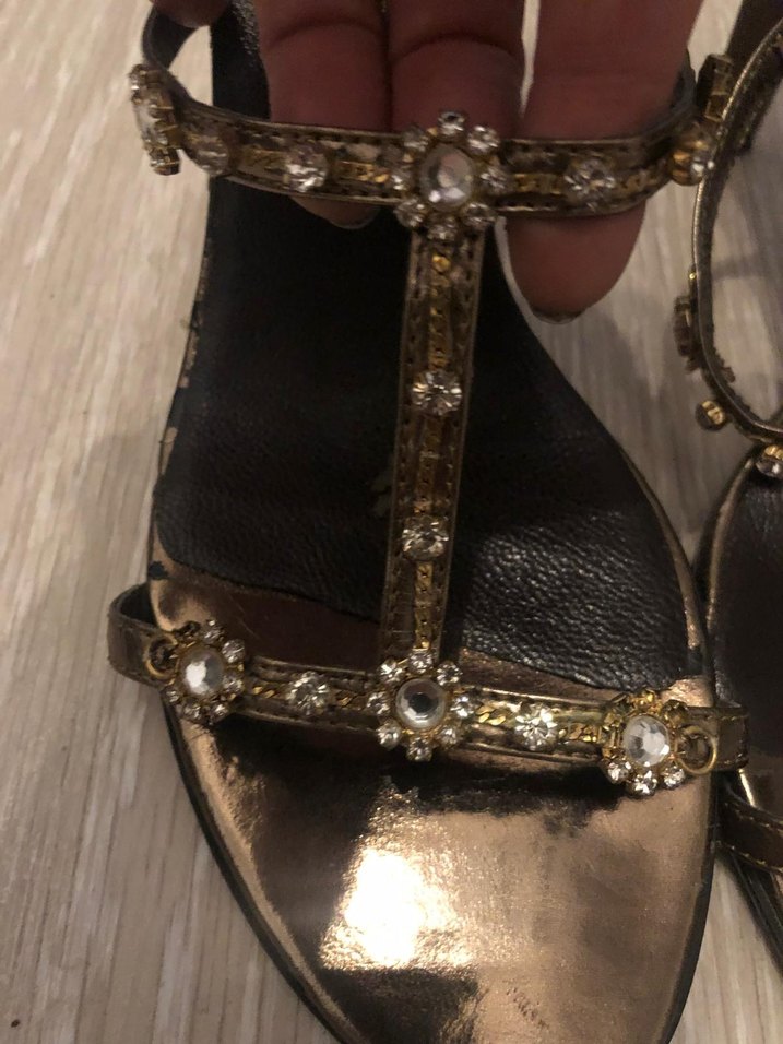 Altın Renkli Tokalı Stiletto Kadın Akşam Terliği - Görsel 2