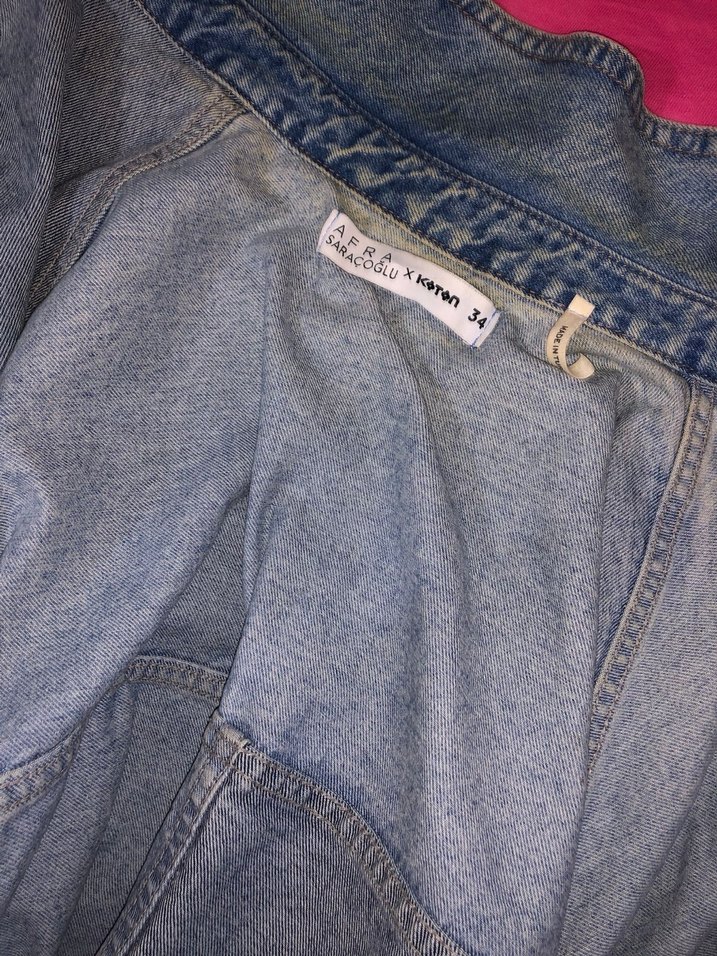 Düğmeli Mavi Kadın Kot Ceket - Görsel 3