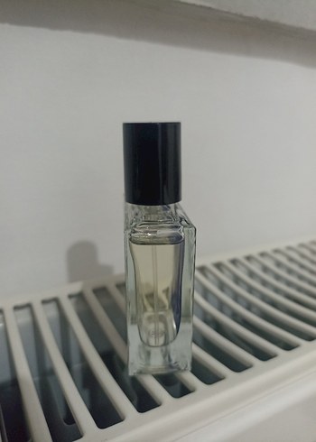 Avon Far Away Kadın Parfümü - Görsel 2