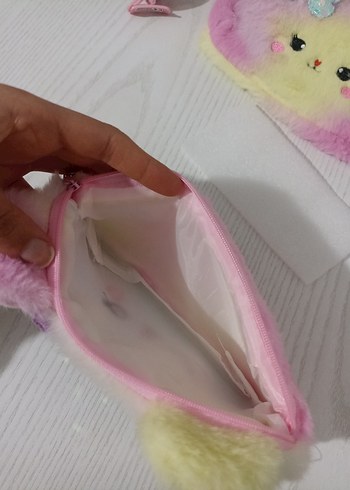 Çocuklar için Çok Renkli Yumuşak Peluş Yastık - Görsel 9