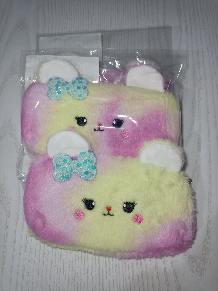 Çocuklar için Çok Renkli Yumuşak Peluş Yastık - Görsel 3