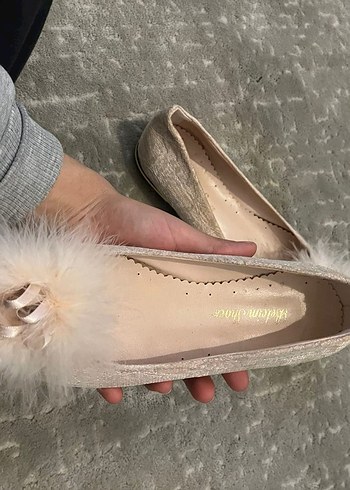 Bej Tüylü Kız Özel Gün Ayakkabısı - Görsel 2