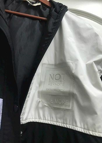 Renk Bloklu Kapüşonlu Kadın Ceket yağmurluk - Görsel 2