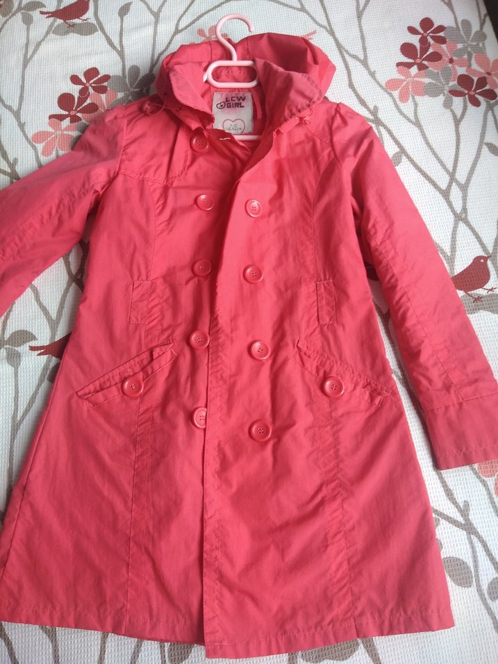 Kız Çocuk Kapüşonlu Renkli yağmurluk düğmeli - Görsel 2