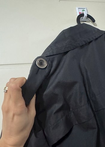 Düğmeli Siyah Midi Kadın Trençkot - Görsel 4