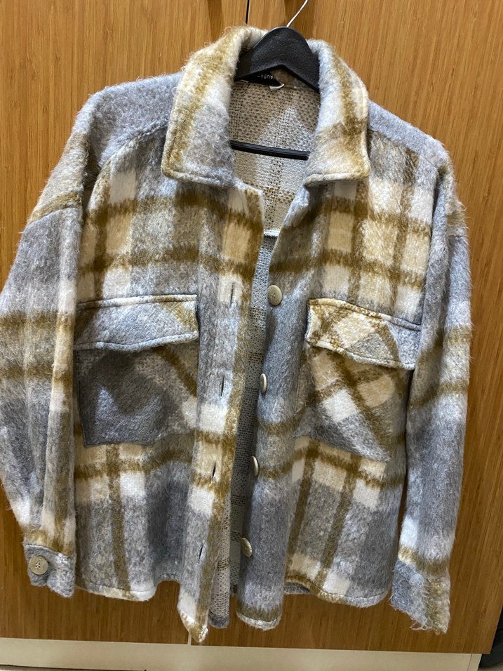 Gri Ekoseli Düğmeli Kadın Gömlek - Görsel 2