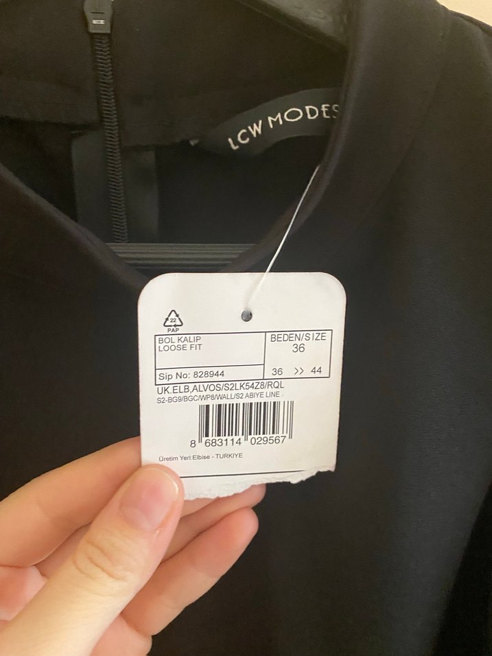 Kemerli Siyah Uzun Kollu Uzun Elbise - Görsel 2