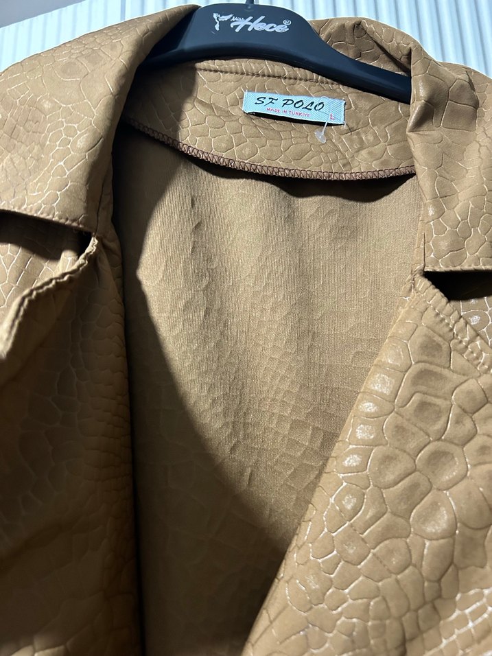 Düğmeli Kahverengi Yılan Derisi Desenli Deri Trençkot - Görsel 3