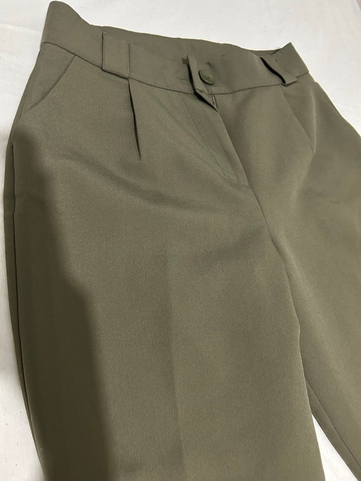 Düğmeli Haki Kadın Keten Pantolon - Görsel 3