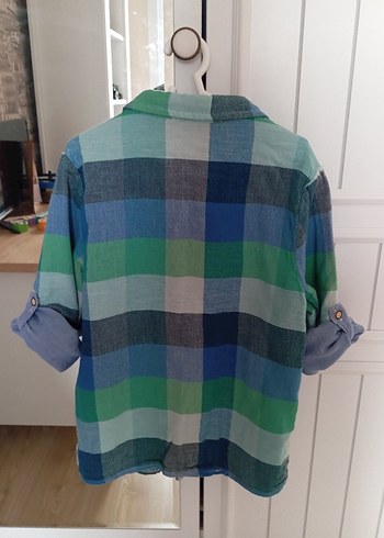 Erkek Çocuk Mavi Düğmeli Uzun Kollu Gömlek - Görsel 12