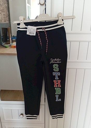 Erkek çocuk Siyah Baskılı Rahat Kesim Eşofman Altı - Görsel 3