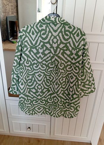 Yeşil Desenli Bol Kesim Keten Gömlek - Görsel 11