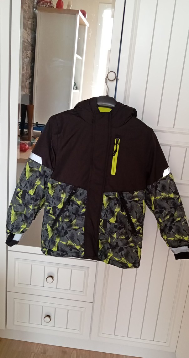 Erkek Çocuk Siyah Desenli Fermuarlı mont - Görsel 2