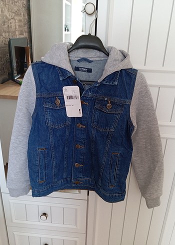 Erkek Çocuk Gri Denim Ceket Kapüşonlu - Görsel 4