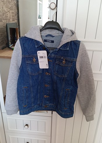 Erkek Çocuk Gri Denim Ceket Kapüşonlu - Görsel 5