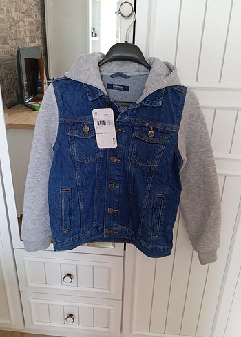 Erkek Çocuk Gri Denim Ceket Kapüşonlu - Görsel 2