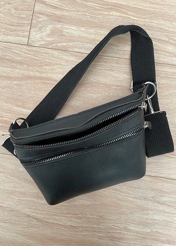 Siyah Deri Kemerli Kadın Bel Çantası - Görsel 2