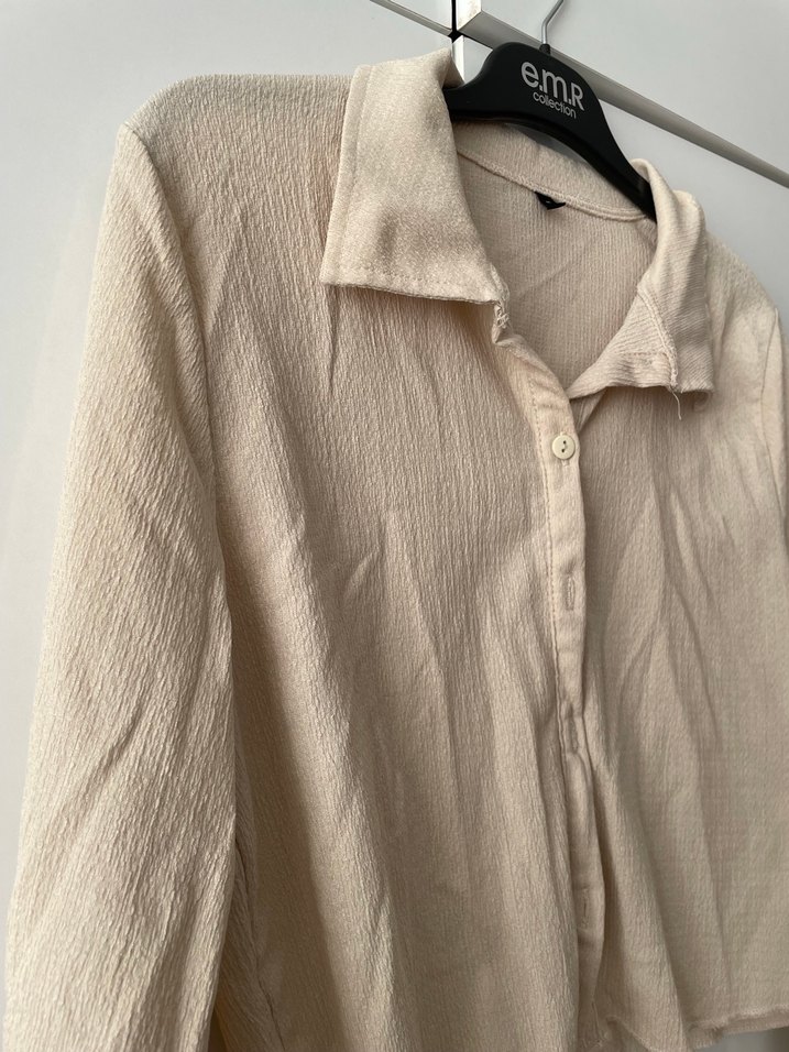 Bej Kadın Düğmeli Keten Gömlek - Görsel 2