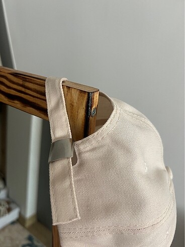 Bej Şapka - Görsel 2