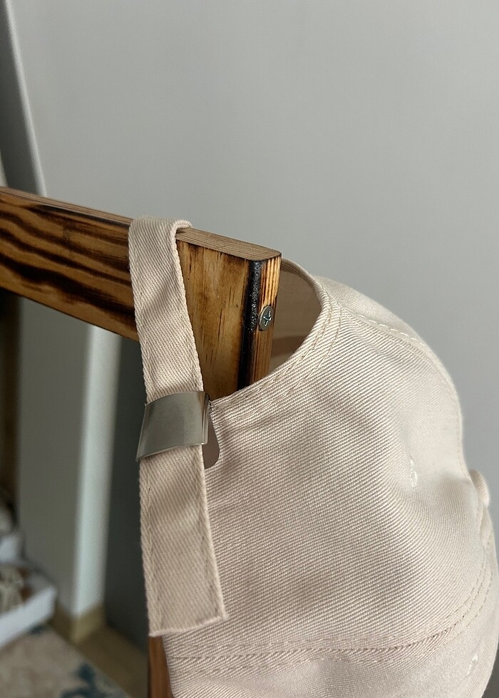 Bej Şapka - Görsel 2