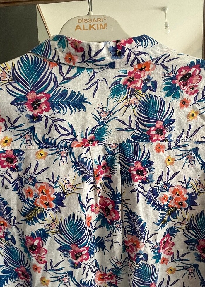 H&M çiçekli gömlek - Görsel 3