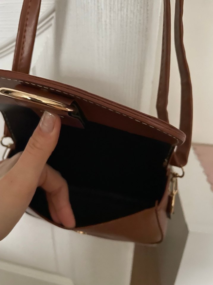 Kahverengi Deri Kemerli Kadın Çanta - Görsel 2