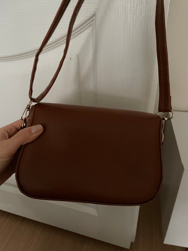 Kahverengi Deri Kemerli Kadın Çanta - Görsel 4