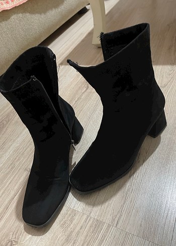 Siyah Süet  Kadın Botu - Görsel 8