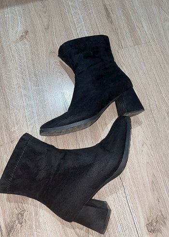 Siyah Süet  Kadın Botu - Görsel 7