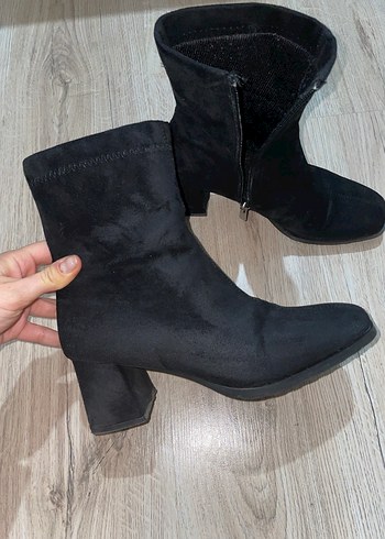 Siyah Süet  Kadın Botu - Görsel 6