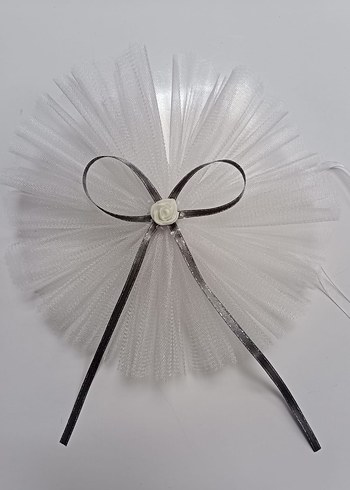 Beyaz ve Gri Kurdeleli Klasik Nikah Aksesuarı - Görsel 2