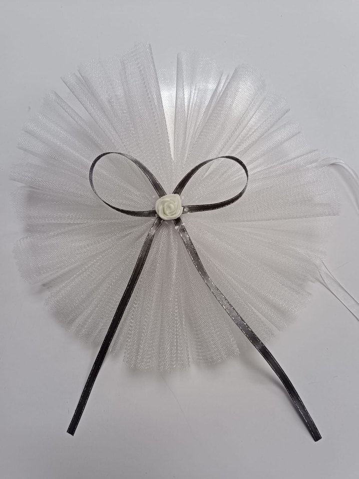 Beyaz ve Gri Kurdeleli Klasik Nikah Aksesuarı - Görsel 2