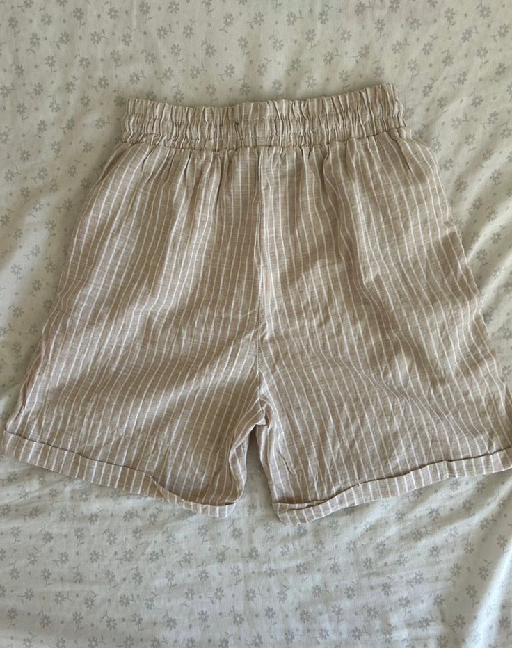 Bej Renk Bermuda Şort - Görsel 2