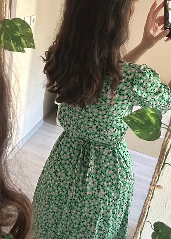 Yeşil Midi Elbise - Görsel 3