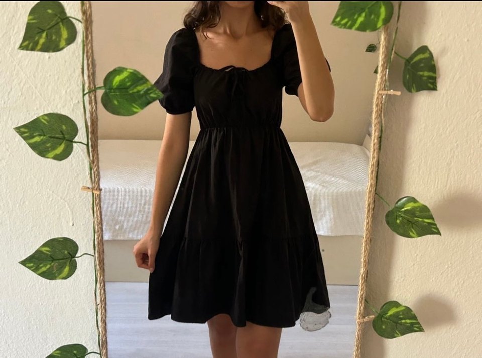 Siyah elbise - Görsel 2