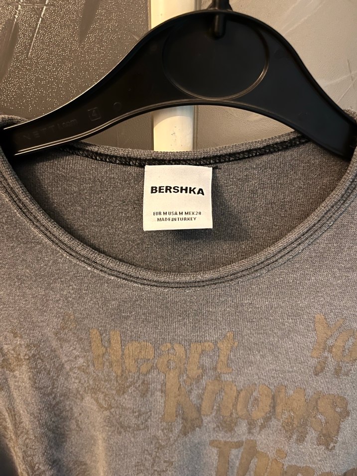 Gri Baskılı Uzun Kollu crop - Görsel 3