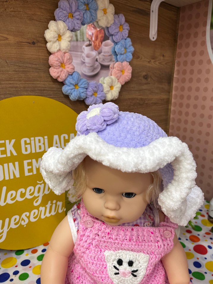Mor Çiçek Detaylı Örgü bebek Şapka - Görsel 2