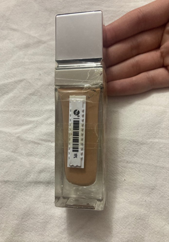 Parlak Bej Fondöten SPF 20 - Görsel 2