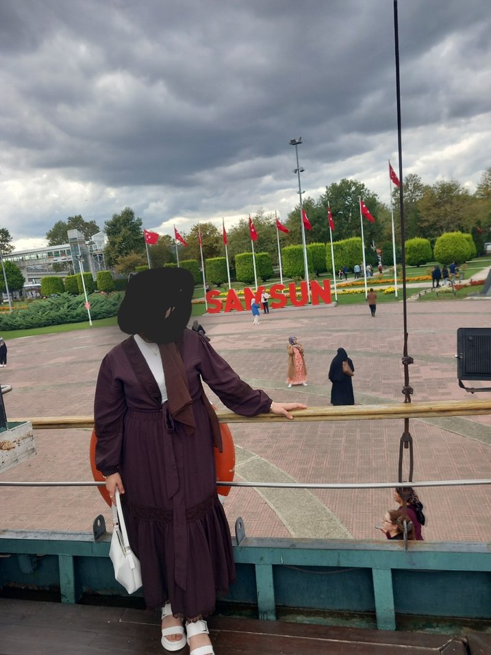 Dantel Detaylı Kahverengi Etekli Takım - Görsel 3