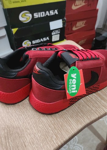 Kırmızı Erkek Spor Ayakkabı  40-41-42 numaraları mevcut - Görsel 2