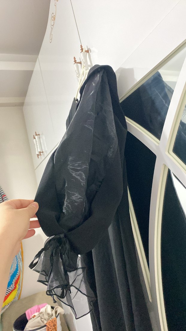 Uzun Siyah Gotik Kadın Abiye Elbise - Görsel 4