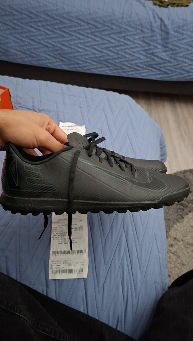 Siyah Erkek Futbol Ayakkabısı Velcro Detaylı - Görsel 2