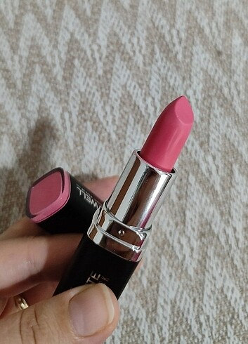 NEWWELL MATTE LİPSTİCK