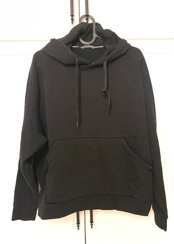 Siyah Kapüşonlu Kadın Sweatshirt - Görsel 2