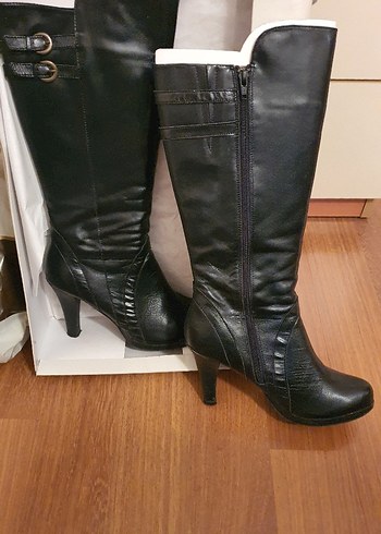 Bata 38