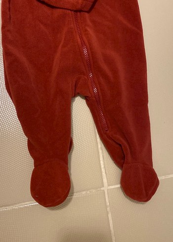 Kırmızı Fermuarlı Bebek Tulumu - Görsel 3