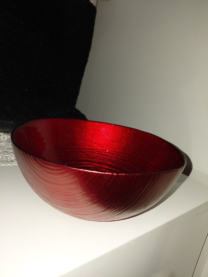 Kırmızı Modern Tabak - Görsel 2