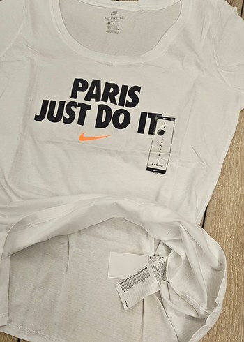 NIKE Kadın Tişört Beyaz Pamuklu Kısa Kollu Baskılı Tişört - Görsel 5