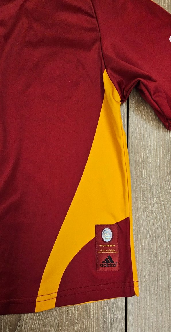 Adidas Galatasaray Kısa Kollu Erkek Çocuk Forma - Görsel 4