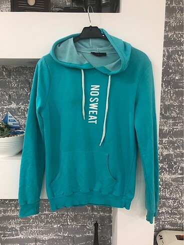 Sweattshirt